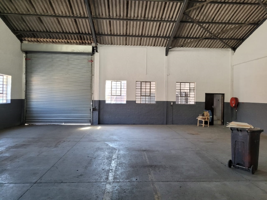 To Let Commercial Property for Rent in Montague Gardens Western Cape